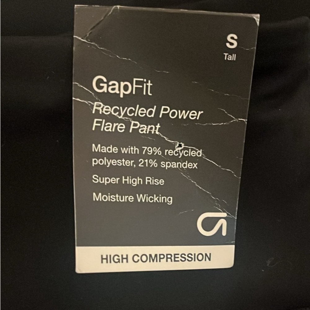 GapFit Sky High Rise Power Flare Leggings